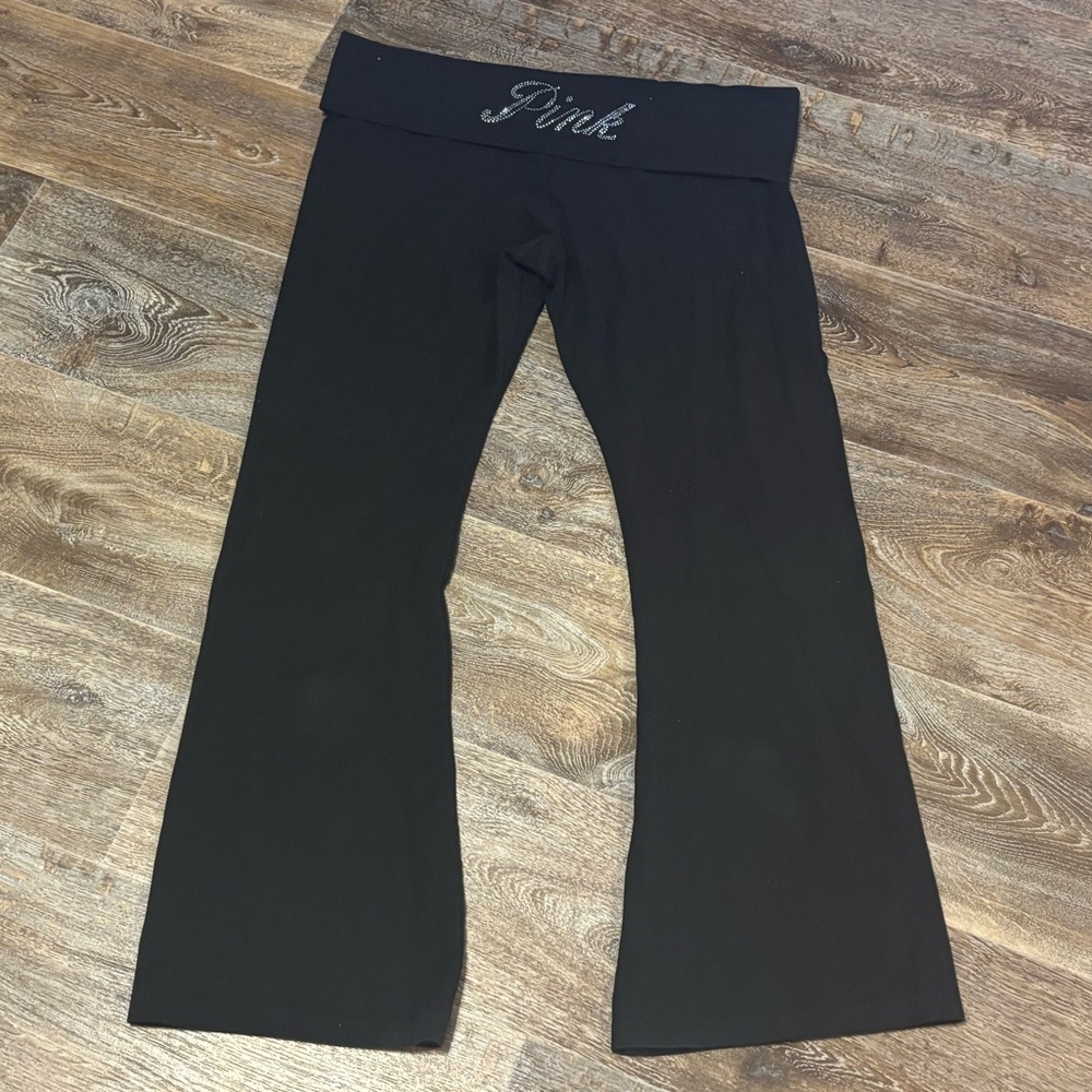 VS PINK BLING Yoga Flare